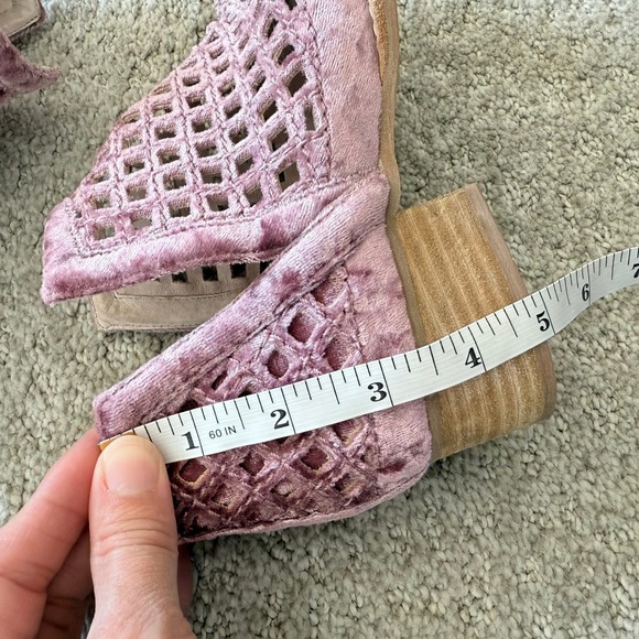 Jeffrey Campbell Taggart BLUSH VELVET Open Weave Ankle BOOT WOMEN 5 ANTHRO - Picture 10 of 10